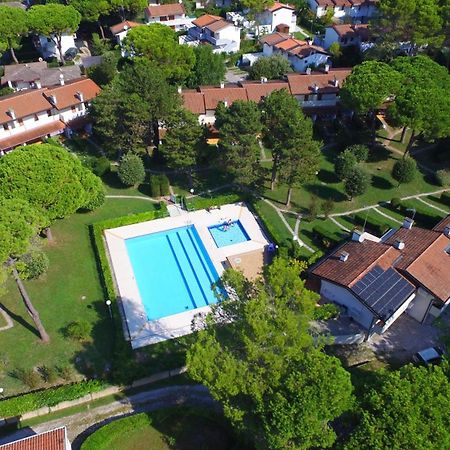 Villaggio Club Dei Pini Bibione Exteriér fotografie