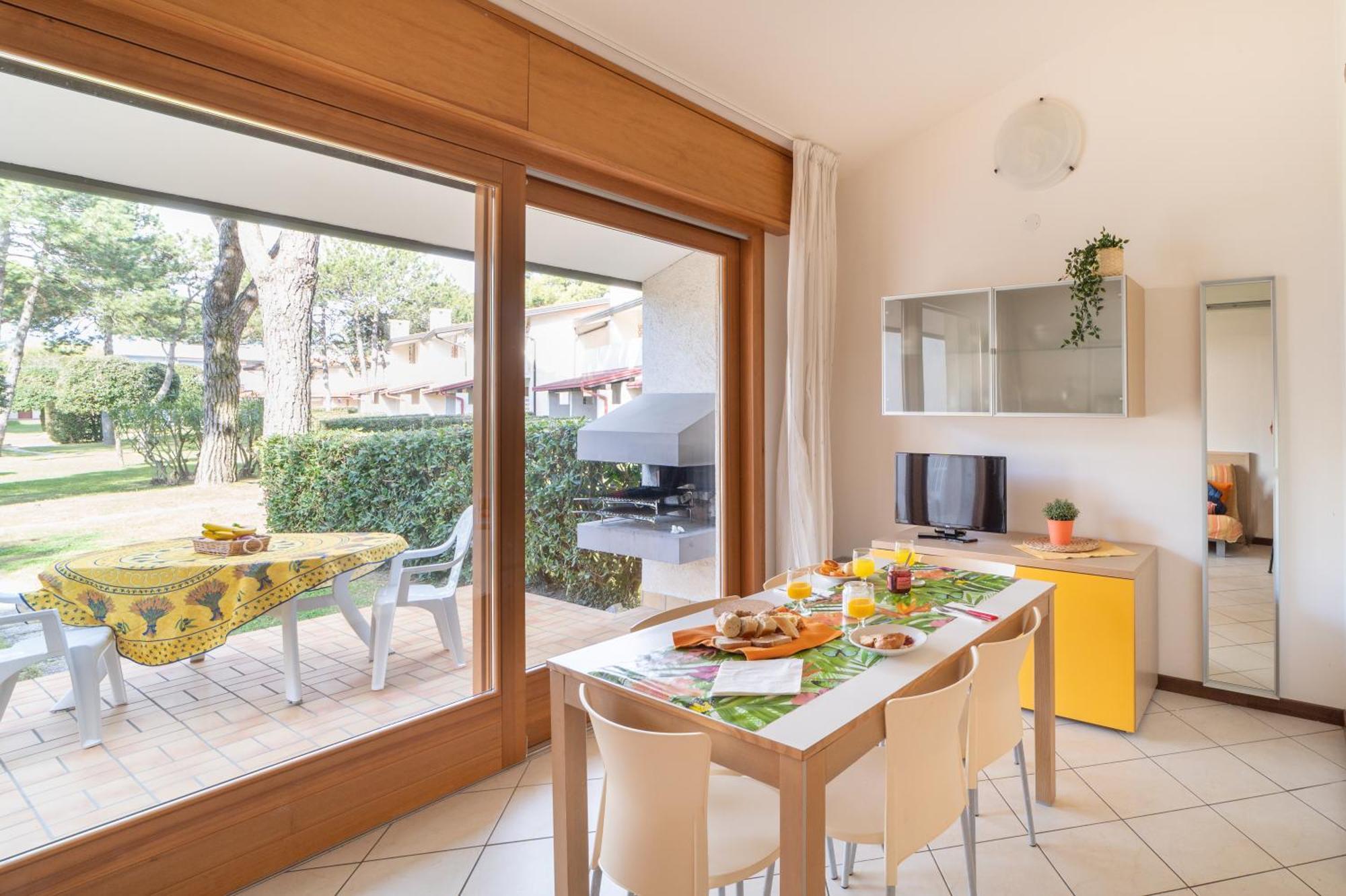 Villaggio Club Dei Pini Bibione Exteriér fotografie